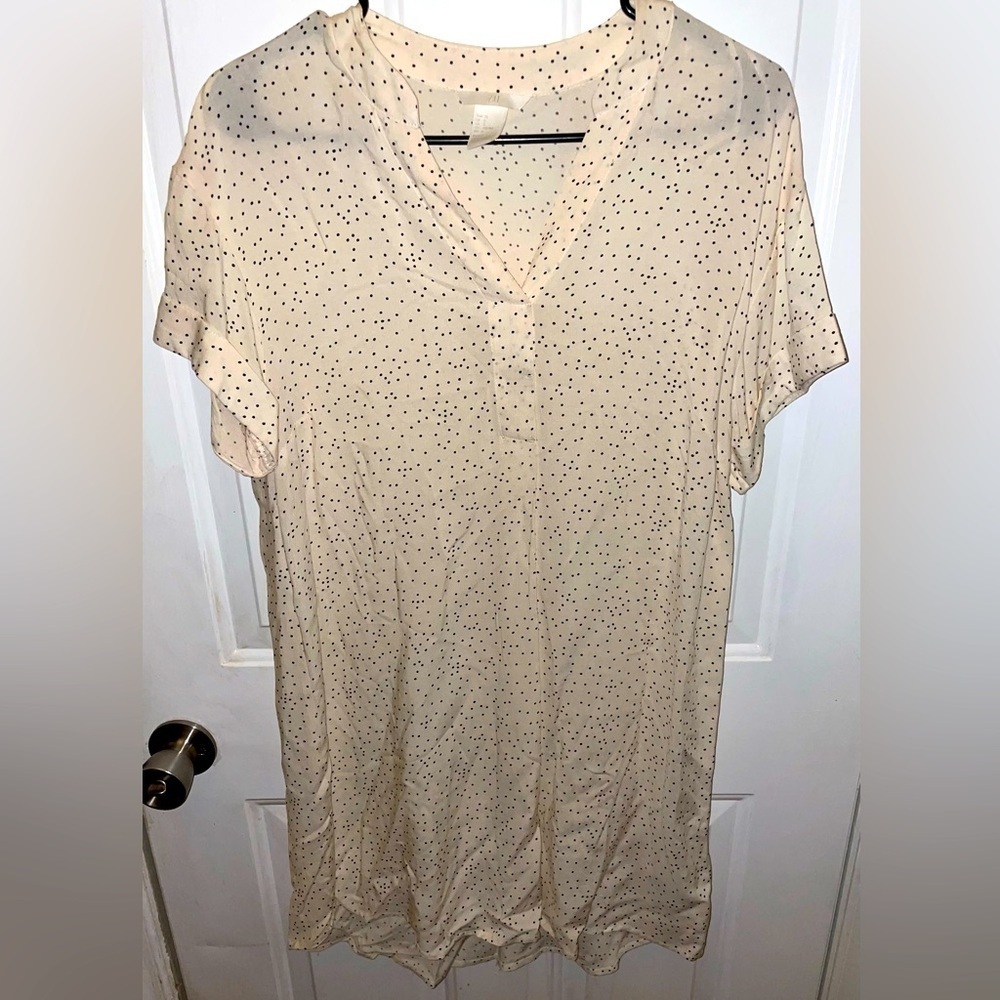H&M+ V-neck Dress black and white polka dot